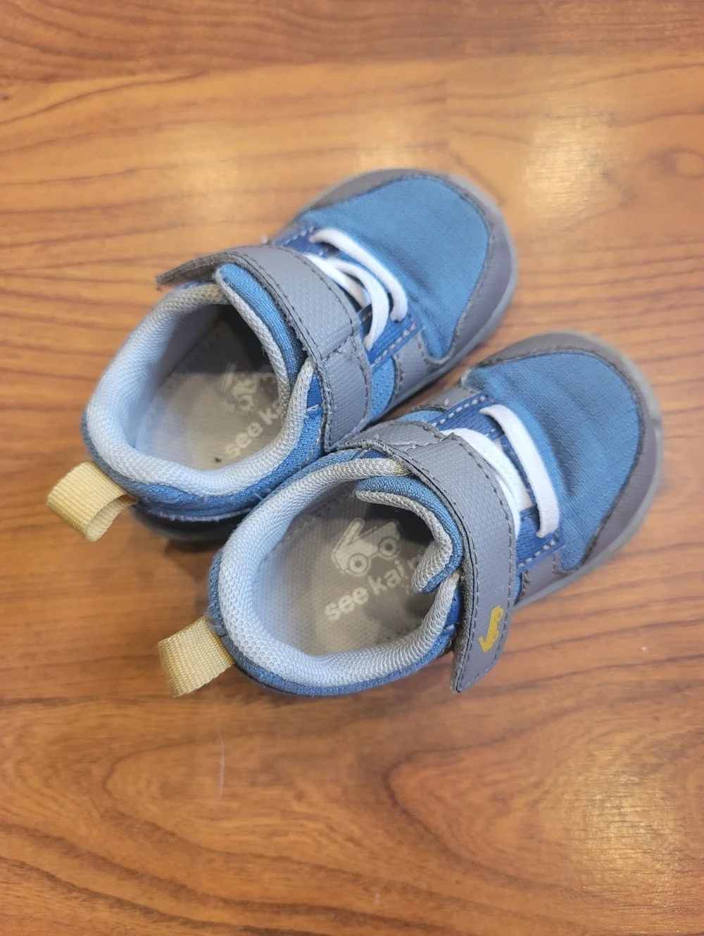 Sz 4 Toddler See Kai Run Tenny Blue Sneakers Blue Gray Hook-and-loop Closure